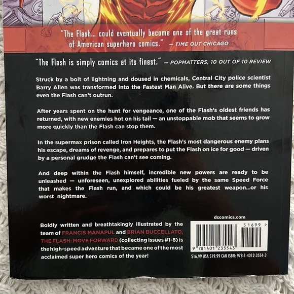 Dc comics • the flash volume 1 move forward book - Picture 5 of 13